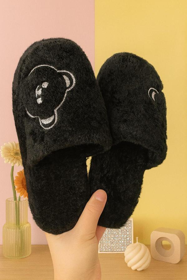 MOMO Ayıcık Kadın Ev Terliği Günlük Rahat Kışlık Terlik - Image 1