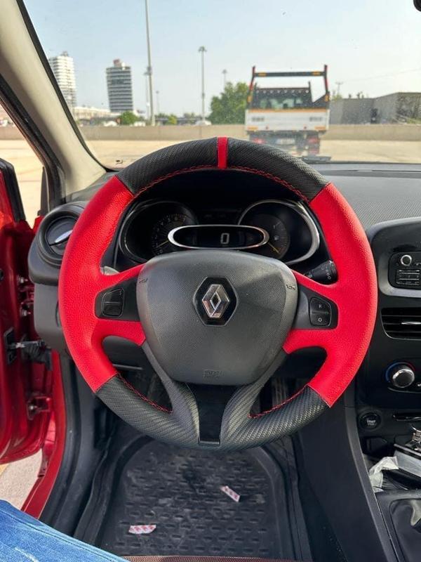 Clio 4 Faz 1 2014-2017 Araca Özel Direksiyon Kılıfı (ARACINIZIN DİREKSİYONUYLA TEYİT EDİNİZ) - Image 1