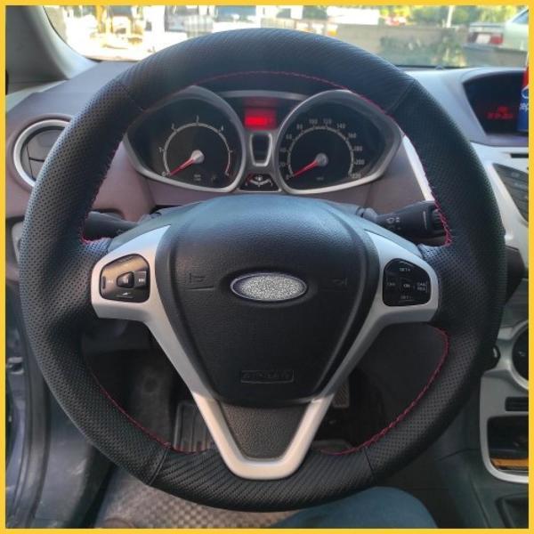 Ford Fiesta 2009-2015 Araca Özel Direksiyon Kılıfı (Karbon Noktalı) - Image 1