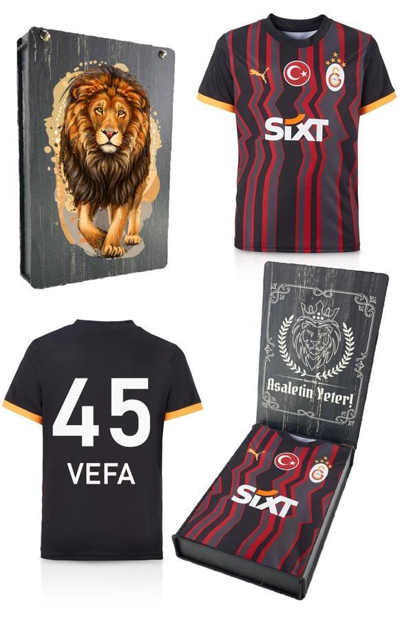 Galatasaray Orijinal Lisanslı Kişiye Özel 2024/25 Alternatif Siyah Taraftar Forma Hedi - Image 1