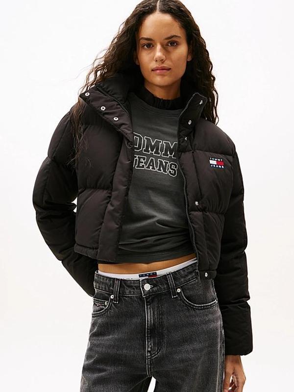 Tommy Hilfiger TJW Alaska Grid Kısa Kuş Tüyü Kadın Siyah Ceket DW0DW21624BDS - Image 1
