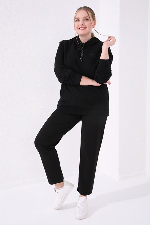 Siyah Klasik Paça Taş Detaylı Kadın Büyük Beden Eşofman Alt  - 94040 - Image 1