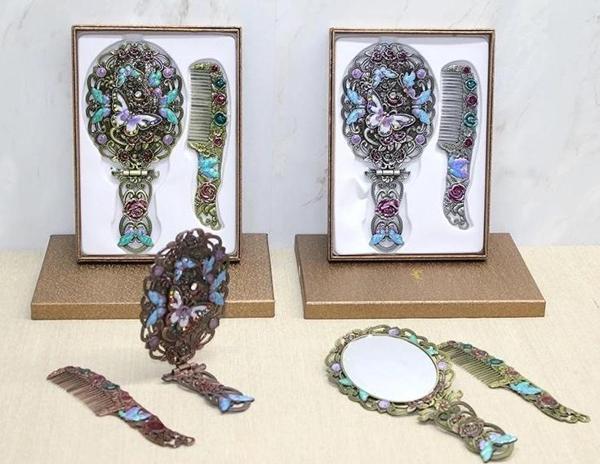 Kelebek Katlanabilir Ayna Ve Tarak Seti Büyük Boy Alk4981 - Image 1