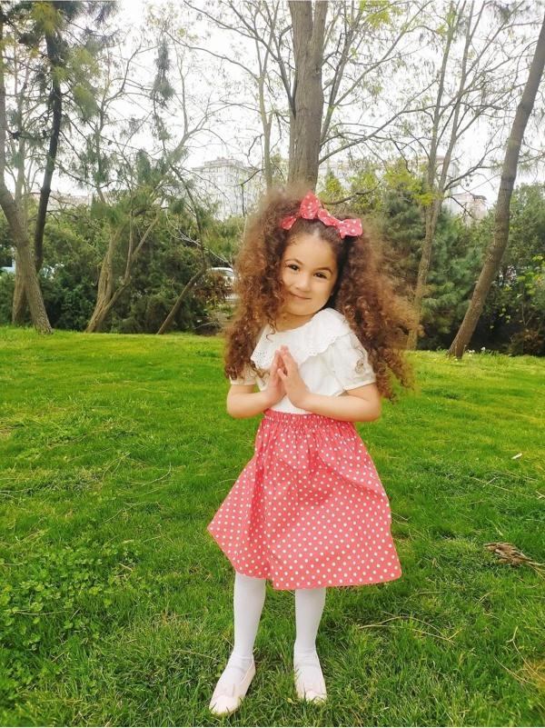 Angels Collection Kırmızı Beyaz Puantiyeli Etek Toka Takımı - 23 Nisan Eteği - Image 1