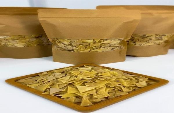 Emt Gıda Ev Yapımı %100 Doğal Üçgen Kesim Erişte (500 G) - Image 1