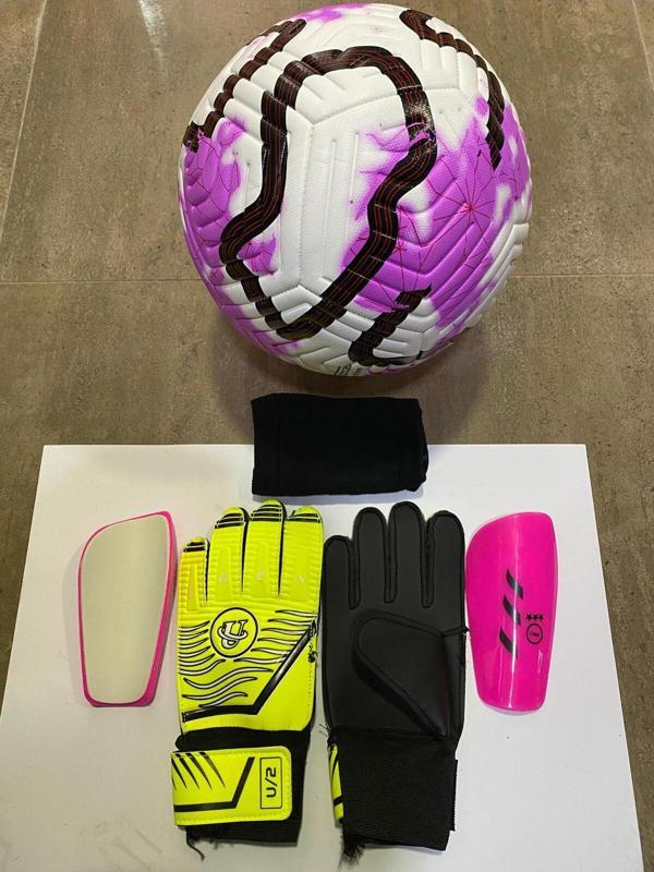 Unes 5 No Yıldızlı Futbol Topu Kaleci Eldiveni Ve Tekmelik Seti Pompa Hediyeli - Image 1