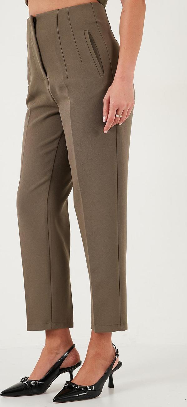 Lela Regular Fit Yüksel Bel Düz Paça Havuç Bayan Pantolon 68350109 HAKİ - Image 1