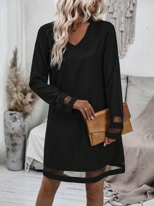 MDB Kadın Uzun Kollu V Yakalı Tül şerit Detaylı Mini Krep Elbise - Image 1