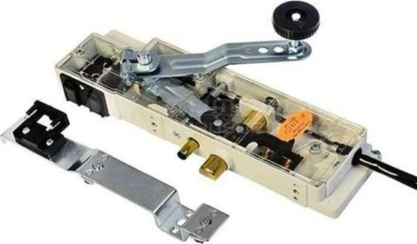 Can Lift Canlift Cl-05 M Çift Emniyetli Çift Dilli Asansör Kat Kapı Kilidi Sol Menteşe - Image 1