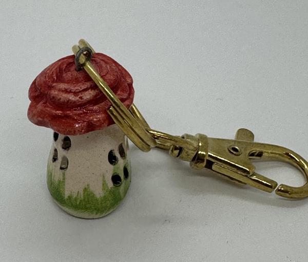 SERAMİK KIRMIZI ÇİÇEK EV ANAHTARLIK - Image 1