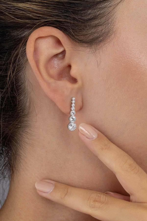 Gümüş Pazarım Pırlanta Montür Yuvarlak Kesim Su Yolu Gümüş Küpe - Image 1