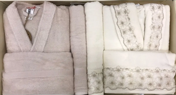 Begonvil Aile Bornoz Seti Krem Bej - Image 1