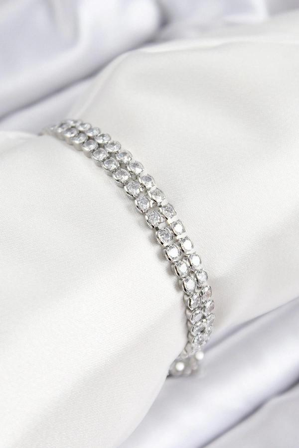 BFS Pirinç Zirkon Taşlı Çift Sıra Model Gümüş Renk Asansörlü Kadın Bileklik - Image 1