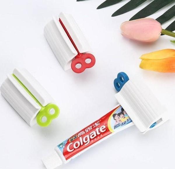 Çevirmeli Diş Macun Sıkacağı 1 Adet - Image 1