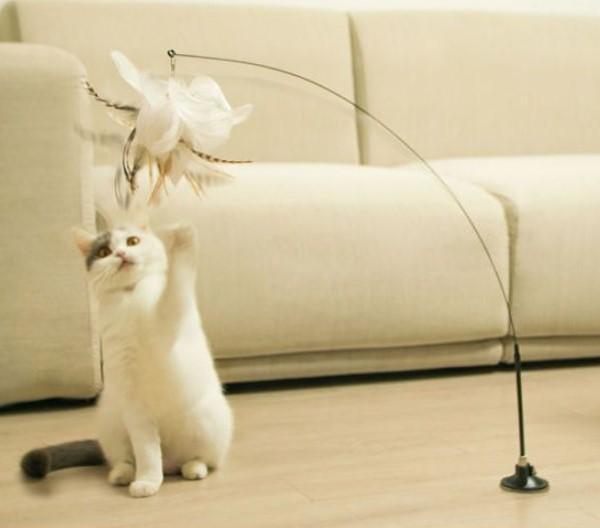 Vantuzlu Tüylü Zilli Kedi Oyun Oltası - Image 1