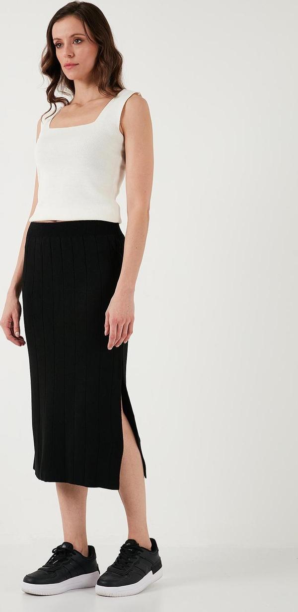 Fashion Friends Regular Fit Midi Boy Fitilli Yırtmaçlı Triko Bayan Etek 24K0229K1 SİYAH - Image 1