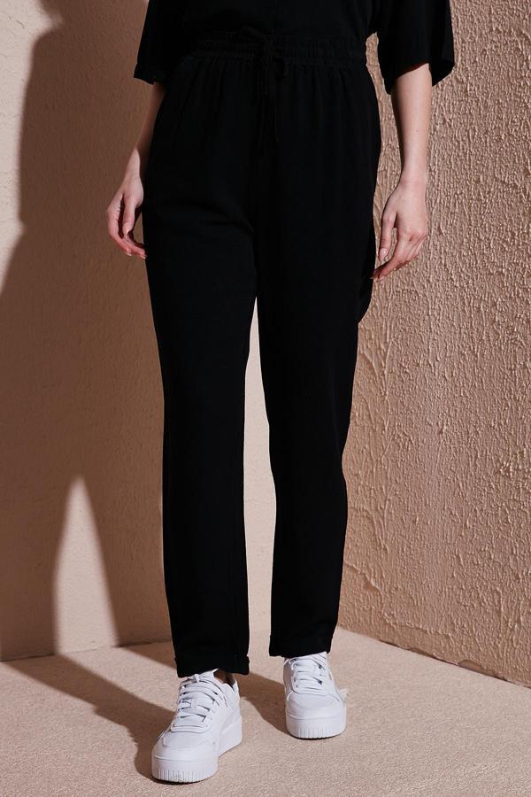 Fashion Friends Relaxed Fit Normal Bel Düz Paça Bayan Pantolon 25Y0550K1 SİYAH - Image 1