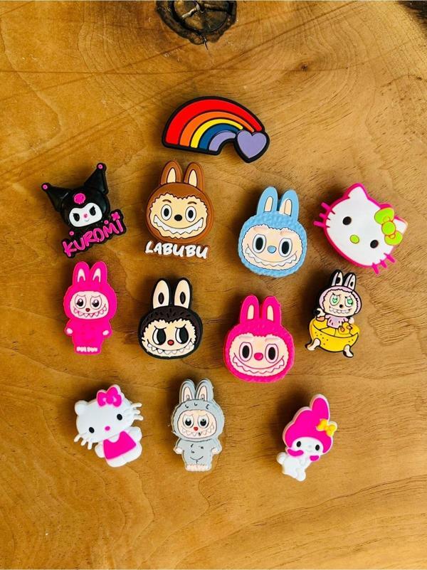 Buki'nin Atölyesi Jibbitz Terlik Süs 12'Li Süper Set Labubu,Hello Kitty,Kuromi,My Melody - Image 1