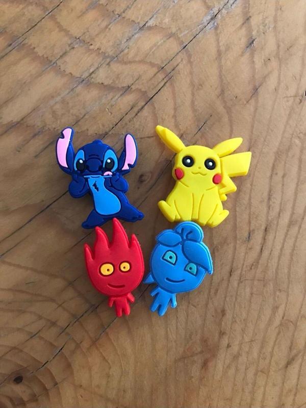 Buki'nin Atölyesi Jibbitz Terlik Süsü Pikachu Stitch(Stiç) Ve Fireboy Watergirl 4'Lü Set - Image 1