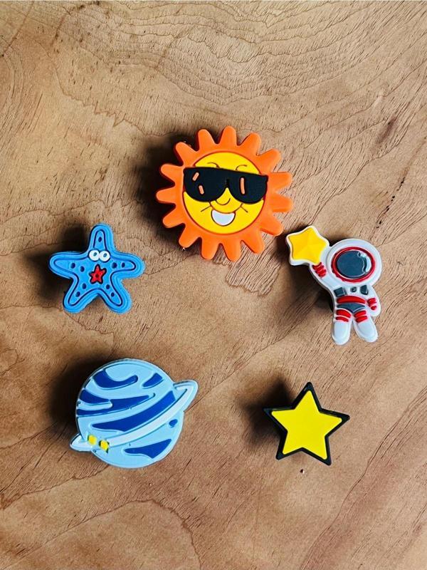 Buki'nin Atölyesi Jibbitz Terlik Süsü 5 Li Set Uzay ,Astronot ,Yıldız, Temalı - Image 1
