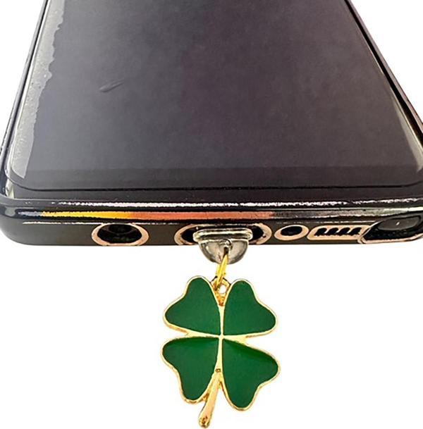 Buki'Nin Atölyesi Lightning (Iphone Girişli Şarj Yeri) Telefon Şarj Koruma Aksesuarı / Tozluk / Toz Tıpası / Charm - Image 1