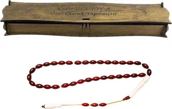 Kişiye Özel Kutulu Deve Kemiği İmameli Arpa Kesim Kınalı Kuka Tesbih – Şık Ahşap Hediye Kutulu Özel Tasarım - Image 1