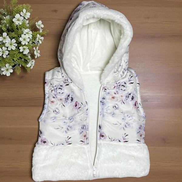 ÇİÇEKLİ PELUŞLU KAPÜŞONLU YELEK  - Beyaz - 9 Ay BEYAZ - Image 1