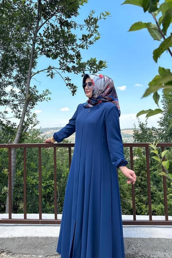 Kadın Giyim Büyük Beden Tesettür 16 Parça Mevlana Ferace  - Image 1