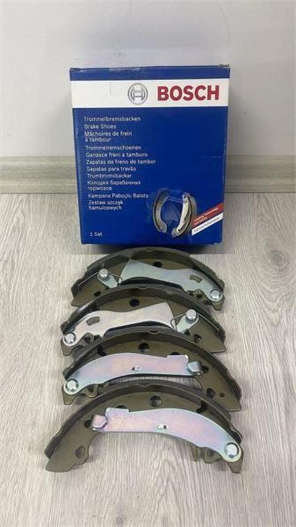 Pabuç Fren Balatası Renault R12  Fıat M131-C15 (Yapıştırma) Cırcır Setli Yeni Üretim - Image 1