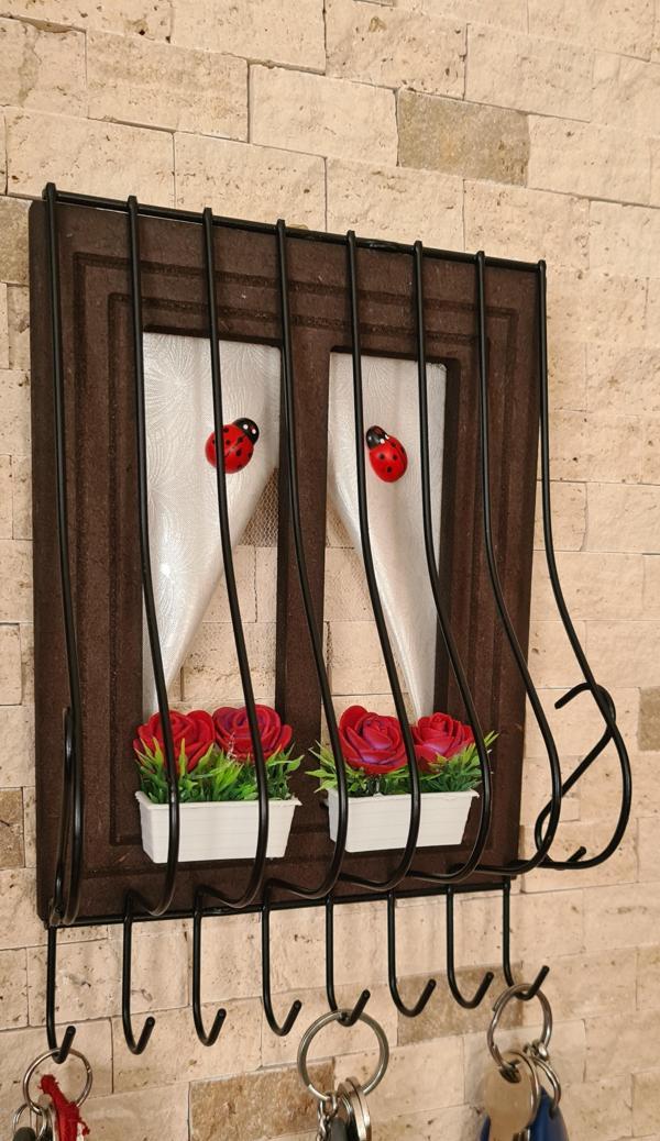 Dekoratif Ahşap Pencere Modelli, Çiçek Saksılı, Tesbih Askısı Kahverengi 21x16cm - Image 1