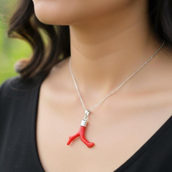 Doğal Boyasız Dal Mercan Taşı Gümüş Kolye – 925 Ayar Gümüş Zincirli - Image 1