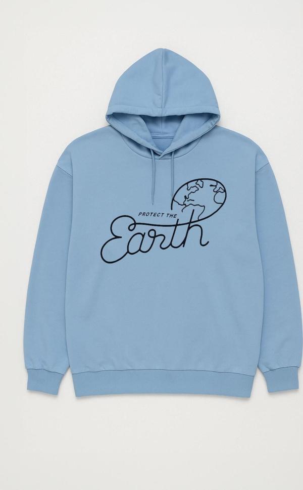 Kadın Kapüşonlu Dünya Baskılı Mavi Sweatshirt - Image 1