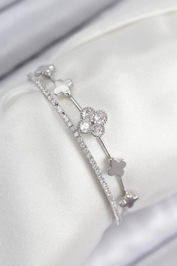 BFS Pirinç Zirkon Taşlı Yonca Model Gümüş Renk Kadın Bileklik - Image 1