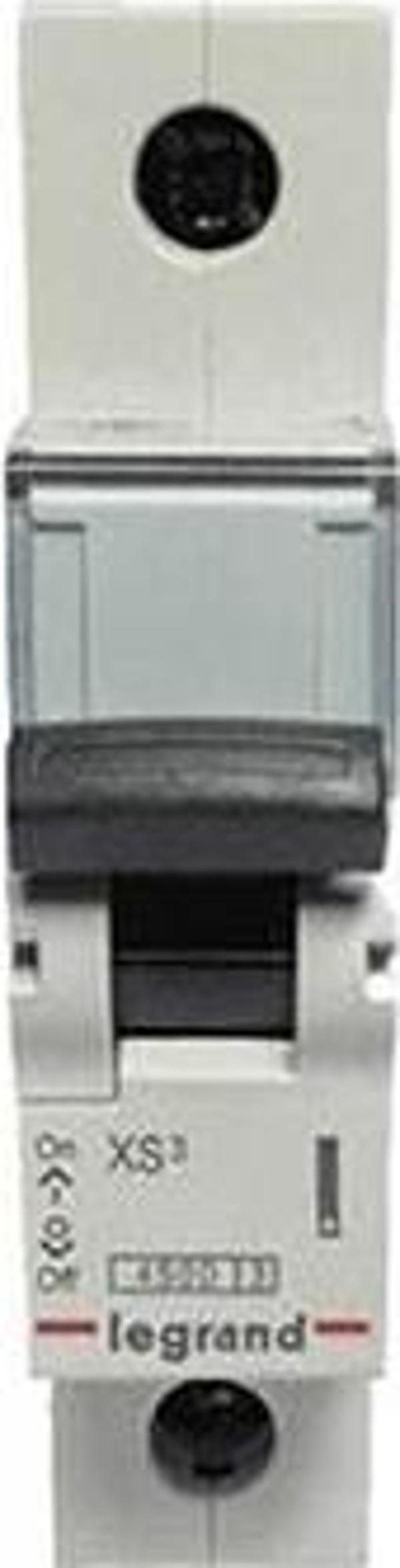 Legrand 1X16A 4,5Ka C Ti̇pi̇ Otomati̇k Si̇gorta Xs3 LR 403329 - Image 1