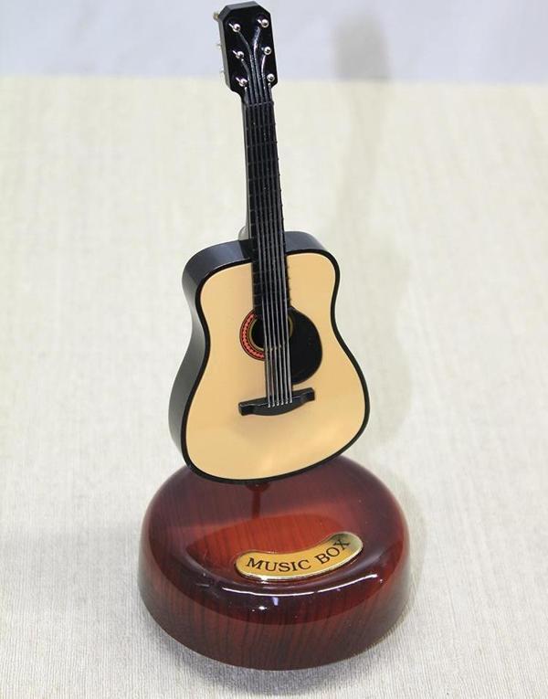 Gitar Müzik Kutusu Model 1  - Image 1