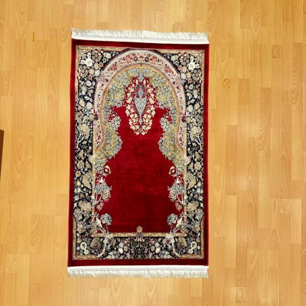  Mihrâb-ı Âlî Motifli İpek Seccade - Image 1