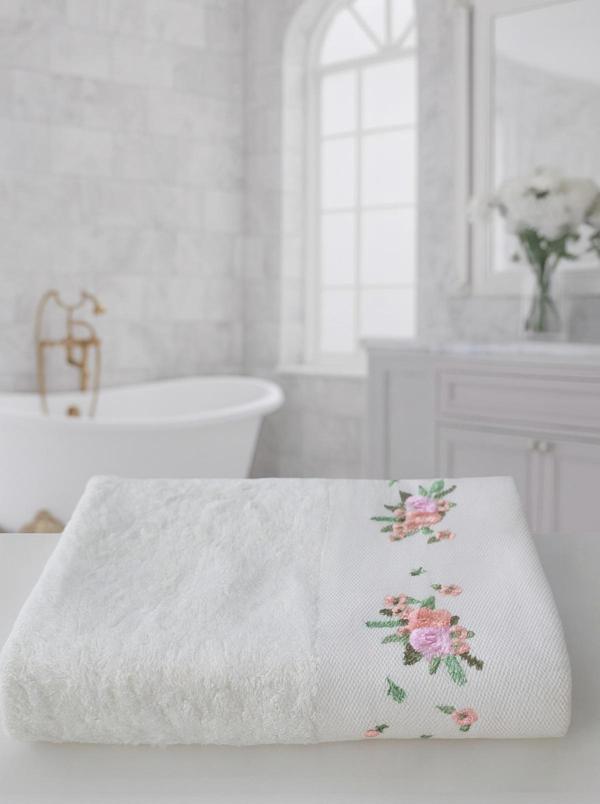 Emillie Bambu Nakışlı Bahar Havlu 50X90Cm - Image 1