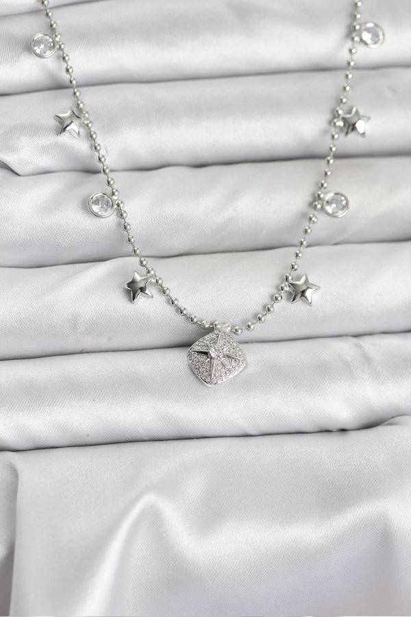 Pirinç Gümüş Renk Zirkon Taşlı Kutup Yıldızı Model Kadın Kolye - Image 1