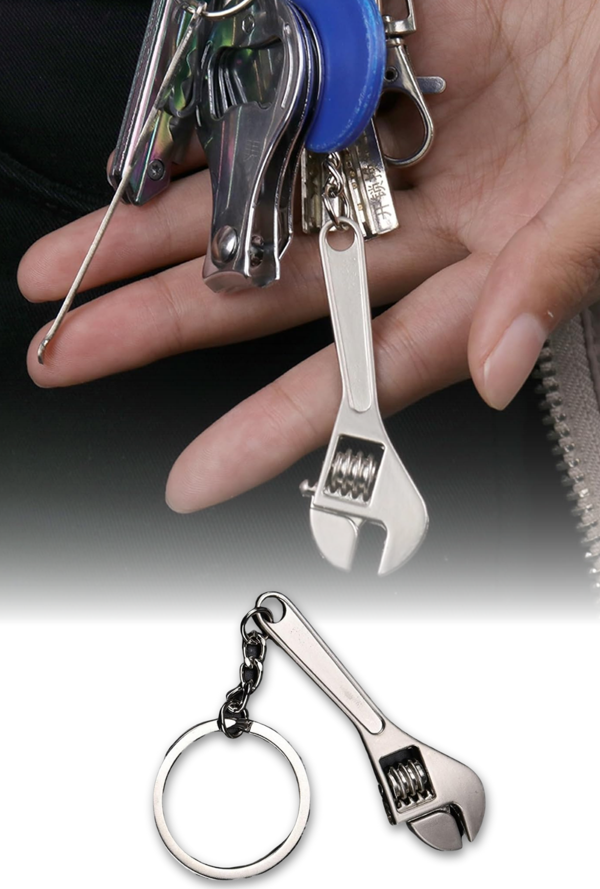 Fonksiyonel İngiliz Anahtarı Anahtarlık Metal Malzemeli Minyatür Anahtar Ucu Açılır Kapanır Gerçekçi Görünümlü Dekoratif Erkek Anahtarlık Araç Çanta Ev Anahtarı İçin Şık ve Pratik Anahtarlık Aksesuarı - Image 1
