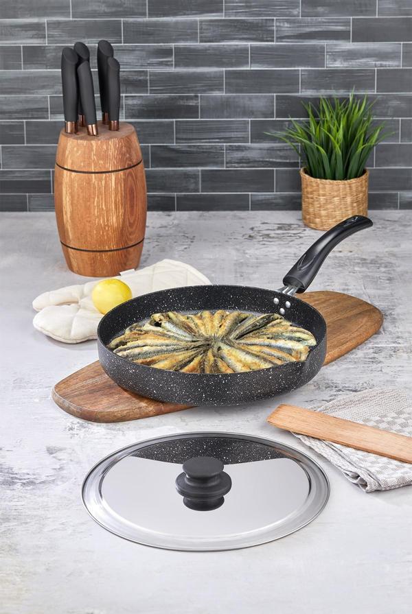 Polochef Çupra Döküm Granit Balık Ve Börek Tavası Siyah 32 Cm - Image 1