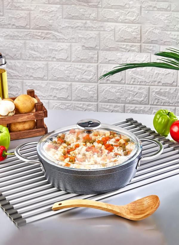 Polochef Galaksi Döküm Granit Pilav Ve Karnıyarık Basık Tencere 24 Cm Siyah - Image 1