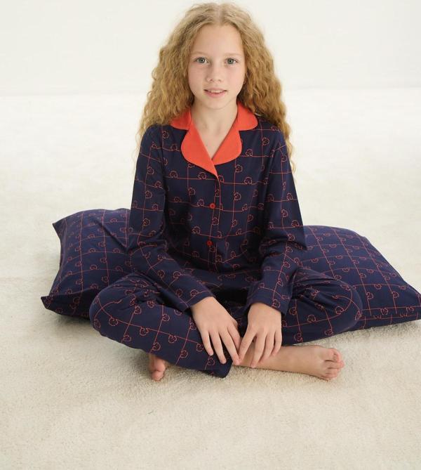 ZEYZEY 8710 Kız Çocuk Yakalı Önden Düğmeli Uzun Kol Pijama Takım - Image 1