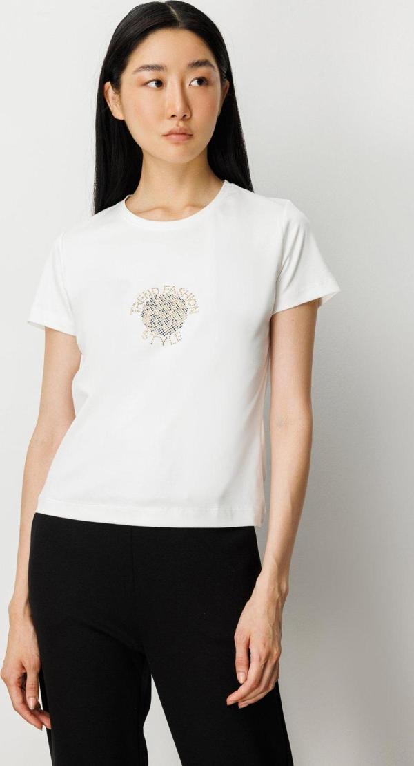 On Kadın Önü Taş Baskılı Kısa Kollu Bluz 61330 Ekru - Image 1