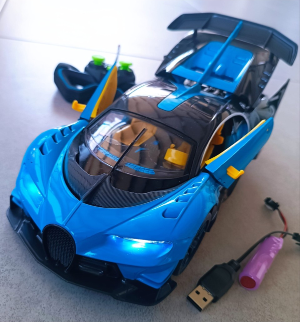 Yarış Arabası Uzaktan Kumandalı Full+Full Fonksiyon Kapı ve Bagajı Açılabilir Yüksek Kalite - Image 1