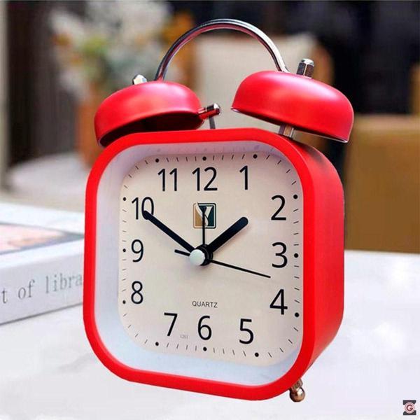 Metal Kare Tasarımlı Işıklı Masa Saati Alarmlı Çalar Saat Kırmızı - Image 1