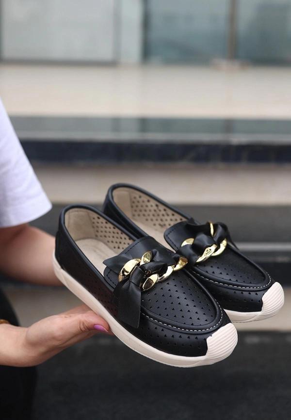 BİÇOMİ Riwan Siyah Cilt Babet Ayakkabı - Image 1