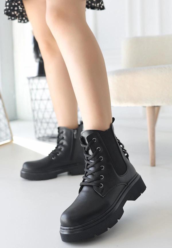 BİÇOMİ Harte Siyah Cilt Bağcıklı Bot - Image 1