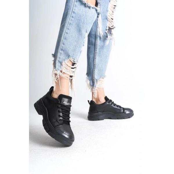 BİÇOMİ Jule Siyah Cilt Bağcıklı Spor Ayakkabı - Image 1