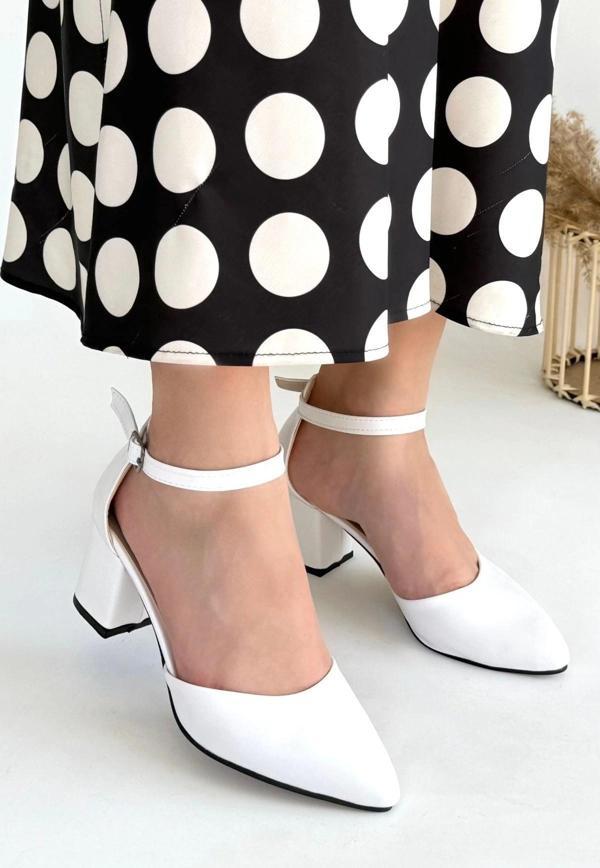 BİÇOMİ Mulen Beyaz Cilt Topuklu Ayakkabı - Image 1