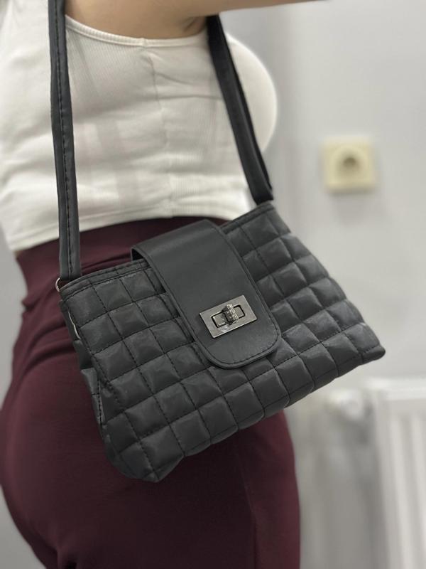 BİÇOMİ Kapaklı kapitone siyah cilt çanta - Image 1